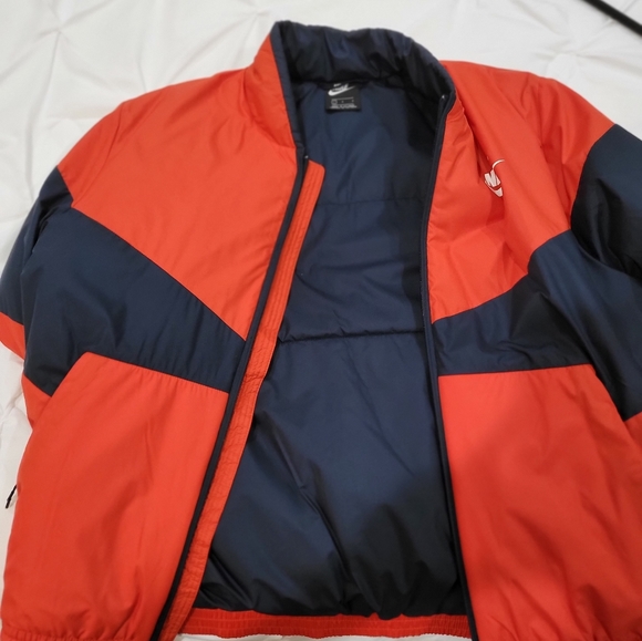 Nike Coat - Picture 2 of 4